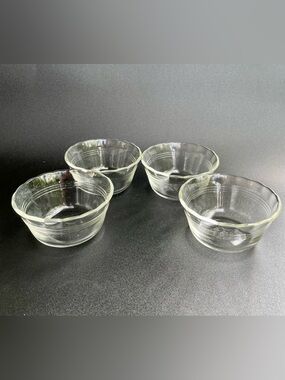 SET OF 4-Pyrex Scalloped 3 Ring Clear Glass Custard Cups Bowls Ramekins Vintage